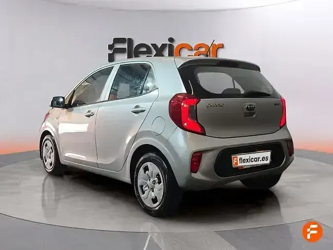 Usado Kia Picanto 67 CV (49 kW) 2020 Gris Utilitario