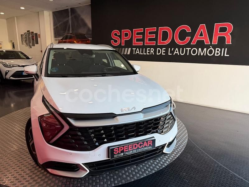 Blanco Usado 2023 Kia Sportage SUV | 26.500 € (Un poco caro) - Imagen 1/4
