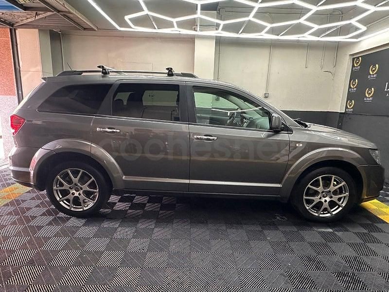 Usado Fiat Freemont Urban 170 CV (125 kW) 2013 Gris / plata SUV
