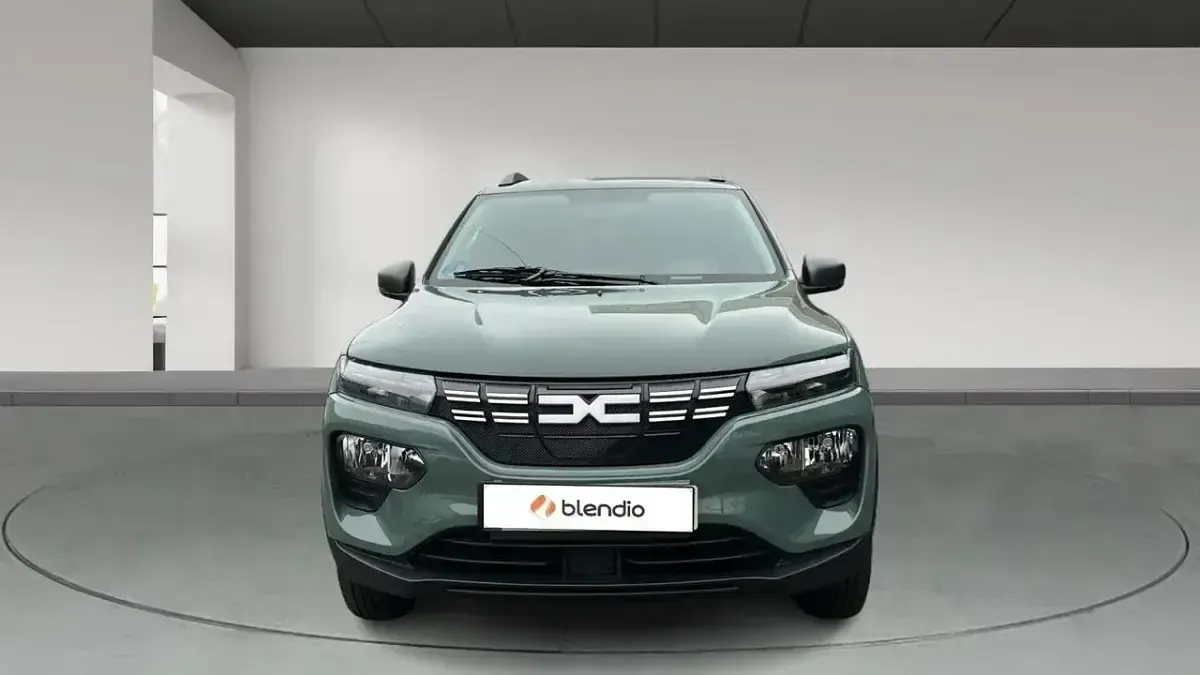 Usado Dacia Spring Expression 33 kW (45 CV) 2024 Gris Utilitario