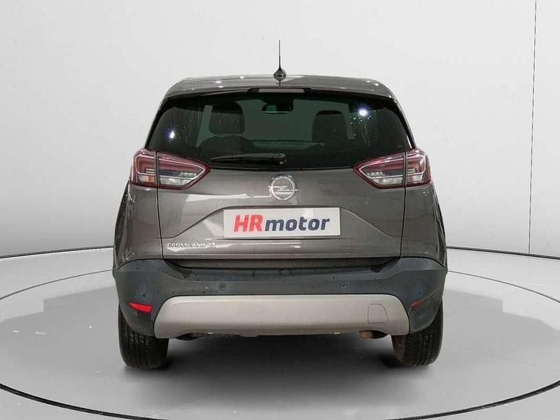 Usado Opel Crossland Innovation 121 CV (88 kW) 2020 Gris SUV