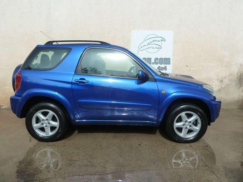 Usado Toyota RAV4 Sol 150 CV (110 kW) 2004 Azul SUV