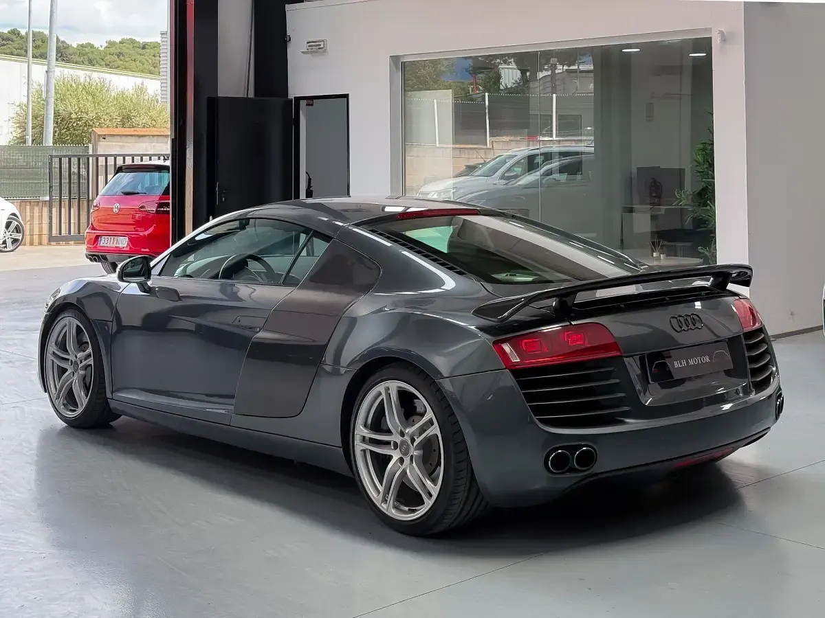 Usado Audi R8 Coupé 420 CV (308 kW) 2008 Gris Coupe