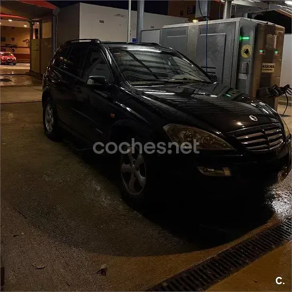 Usado SsangYong Kyron 141 CV (103 kW) 2007 Negro SUV