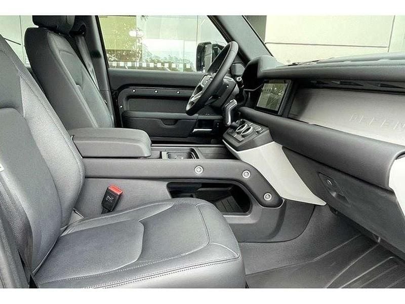 Usado Land Rover Defender S 249 CV (183 kW) 2024 Negro SUV