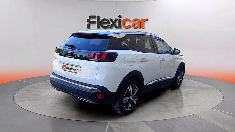 Usado Peugeot 3008 Allure 131 CV (96 kW) 2018 Blanco SUV