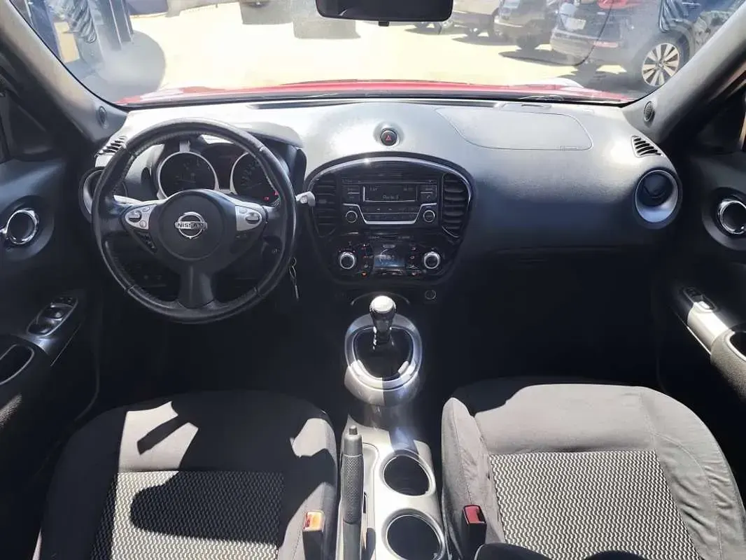 Usado Nissan Juke Acenta 110 CV (80 kW) 2015 Rojo SUV