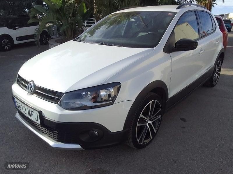 Blanco Usado 2013 VW Polo Cross Utilitario | 9900 € - Imagen 1/3