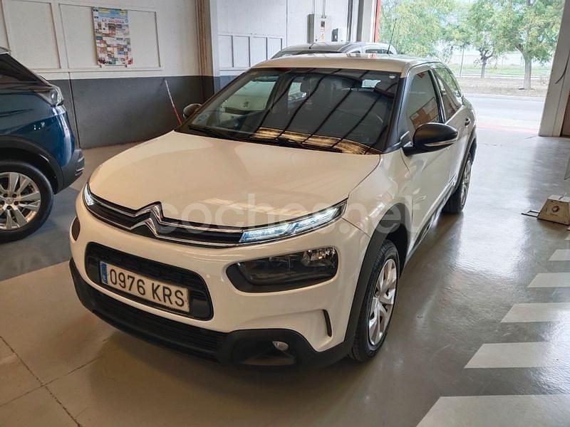 Blanco Usado 2018 Citroën C4 Live Berlina | 10.800 € (Precio justo) - Imagen 1/4