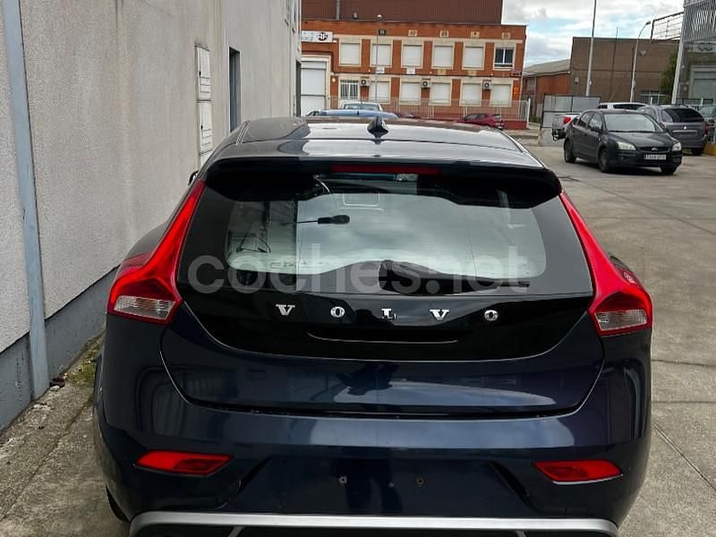 Usado Volvo V40 Momentum 150 CV (110 kW) 2014 Azul Berlina