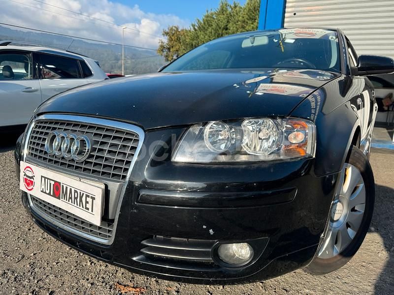 Negro Usado 2006 Audi A3 Ambition Berlina | 4990 € (Buen precio) - Imagen 1/4