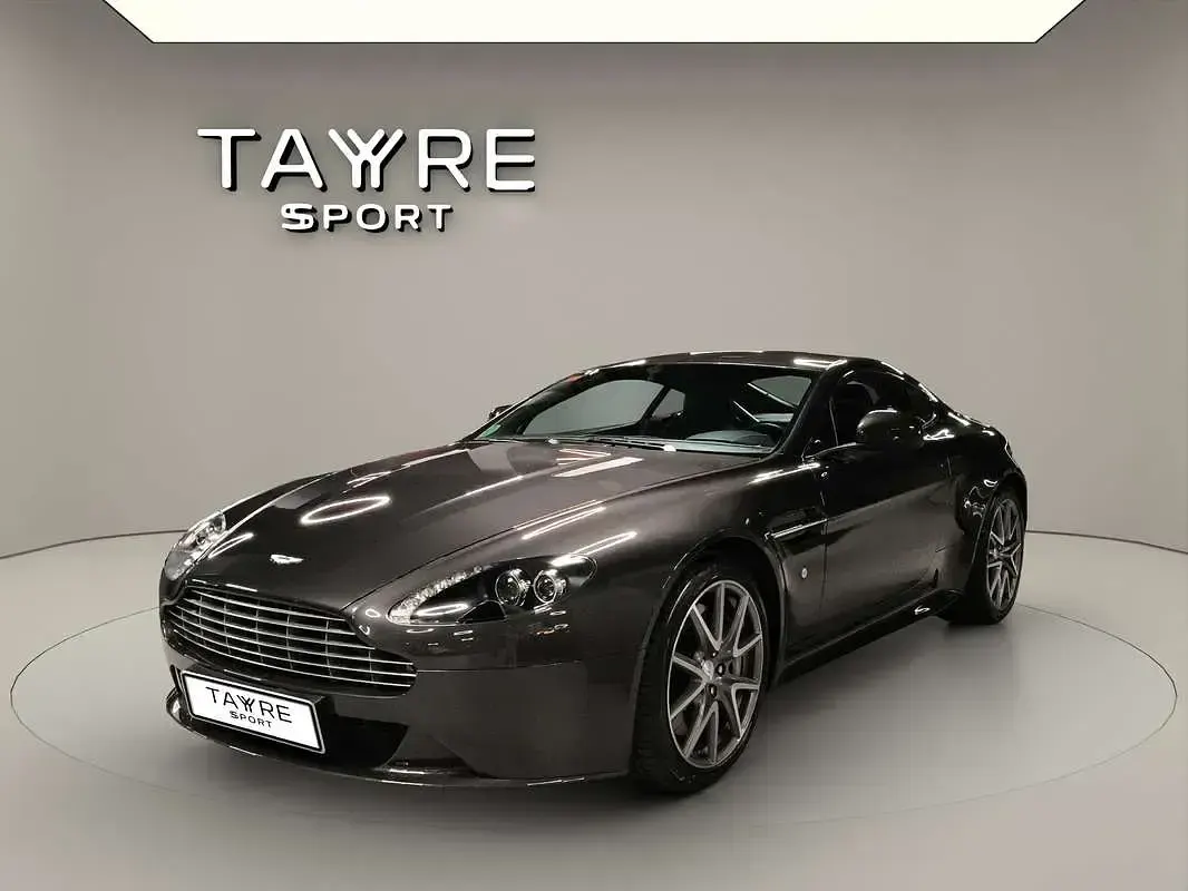 Usado Aston Martin V8 Vantage 436 CV (320 kW) 2012 Descapotable