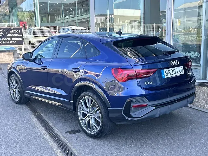 Usado Audi Q3 Sportback 150 CV (110 kW) 2020 Azul SUV