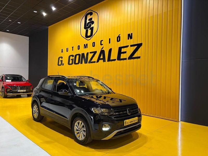 Usado VW T-Cross Advance 110 CV (80 kW) 2023 Negro SUV
