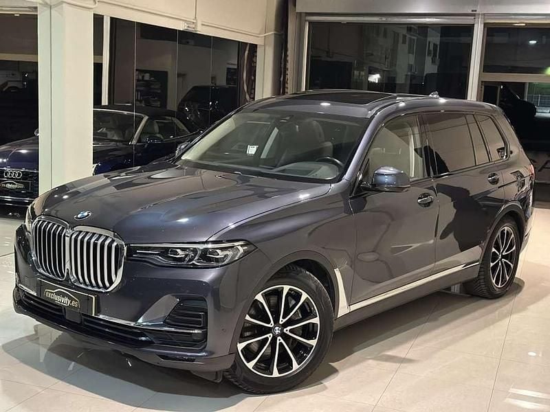 Usado BMW X7 Comfort Edition 265 CV (194 kW) 2020 Gris SUV