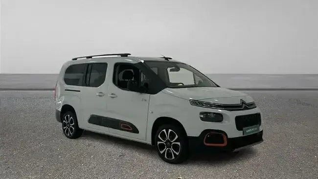 Usado Citroën Berlingo 130 CV (95 kW) 2022 Blanco Monovolumen