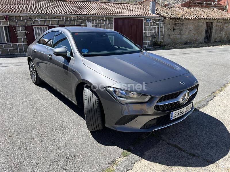 Usado Mercedes CLA250e 218 CV (160 kW) 2021 Gris / plata Berlina