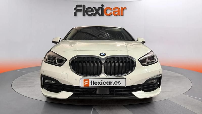 Usado BMW 116 116 CV (85 kW) 2023 Blanco Utilitario