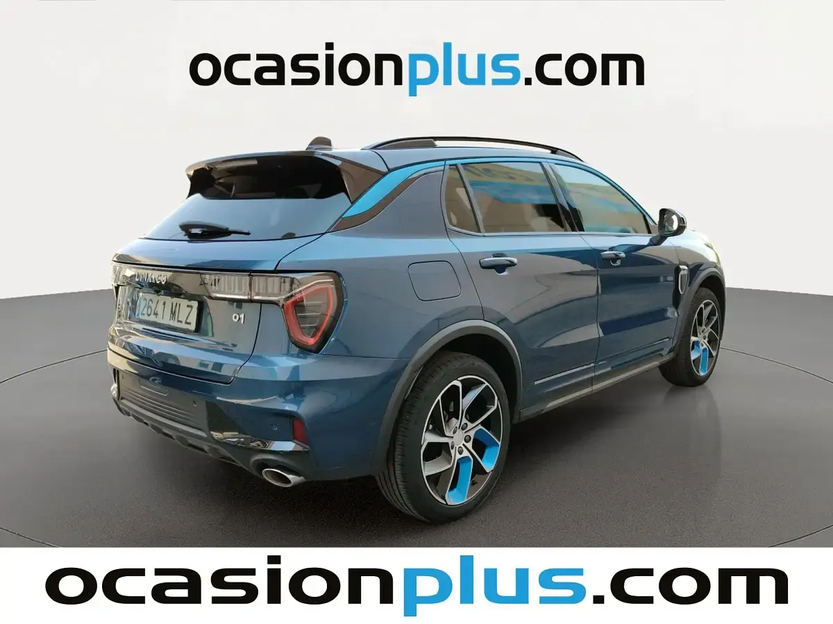 Usado Lynk & Co 01 261 CV (191 kW) 2023 Blanco SUV