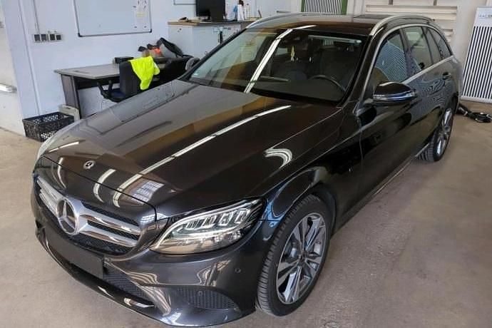 Usado 2021 Mercedes C300 Familiar | 27.850 € - Imagen 1/4
