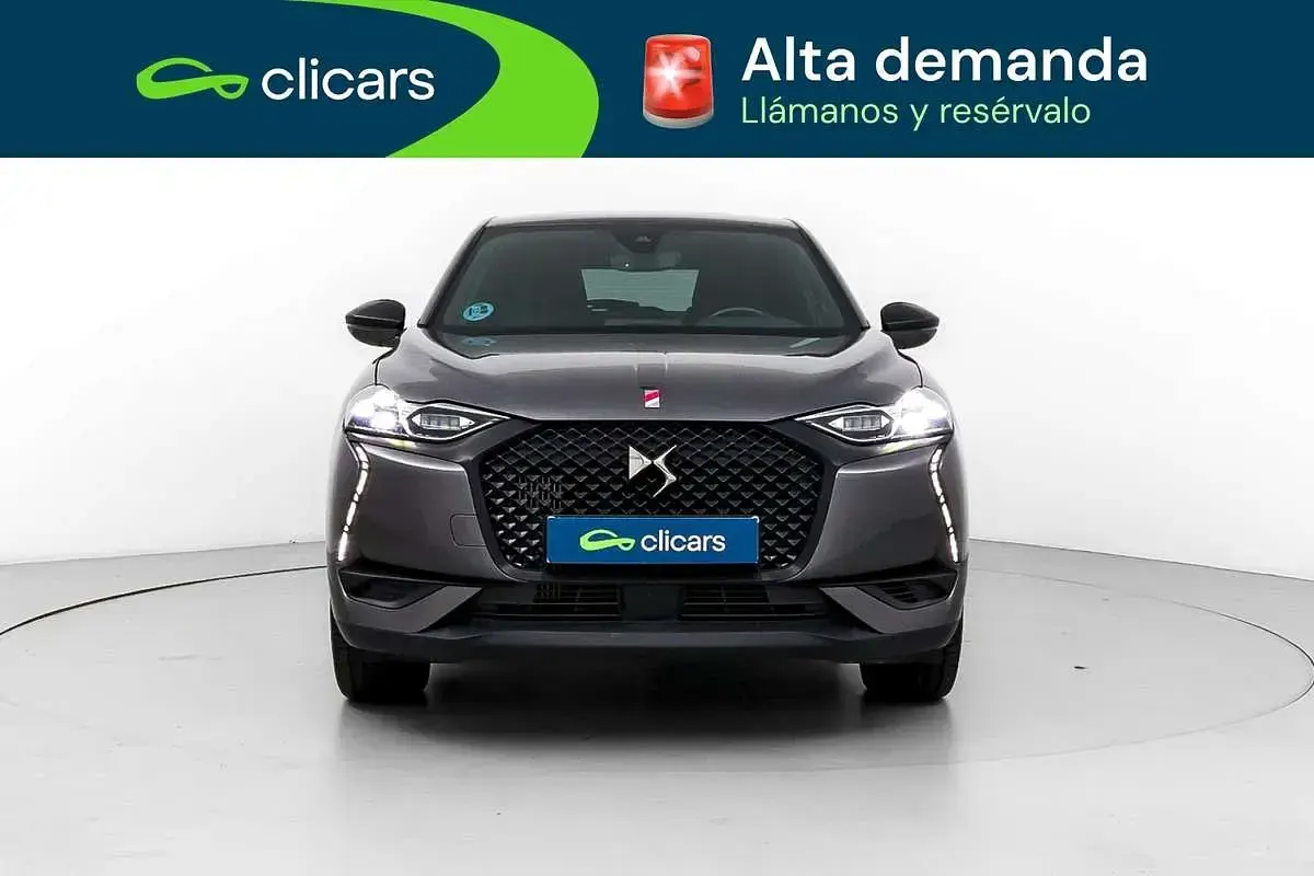 Usado DS Automobiles DS3 Crossback Performance 131 CV (96 kW) 2022 Gris SUV