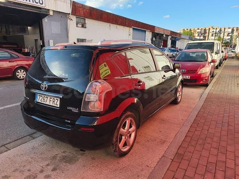 Usado Toyota Corolla Verso Luna 136 CV (100 kW) 2007 Negro Monovolumen