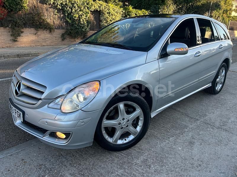 Gris / plata Usado 2006 Mercedes R500 Monovolumen | 9000 € - Imagen 1/4
