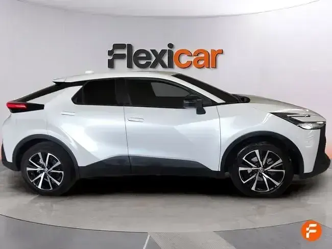 Usado Toyota C-HR Advance 140 CV (102 kW) 2024 Blanco SUV