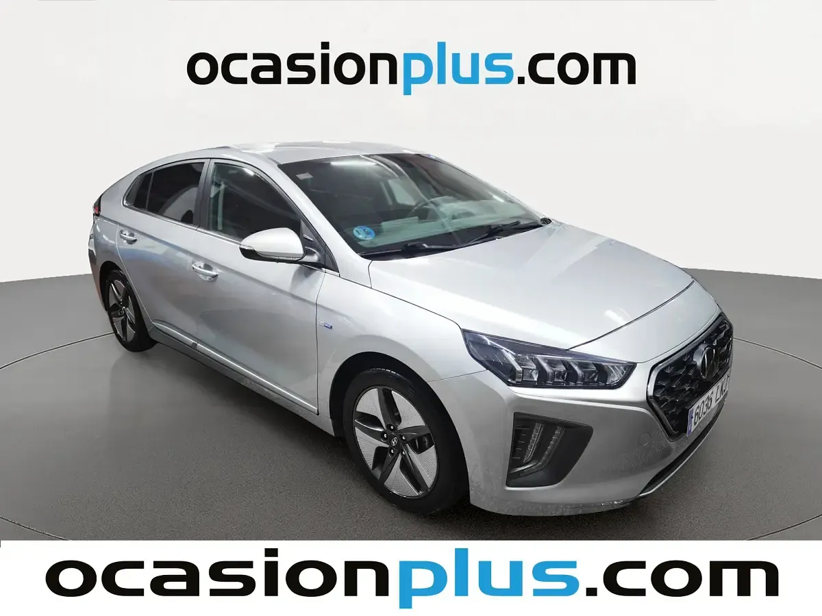 Usado Hyundai Ioniq 141 CV (103 kW) 2020 Gris plata Utilitario