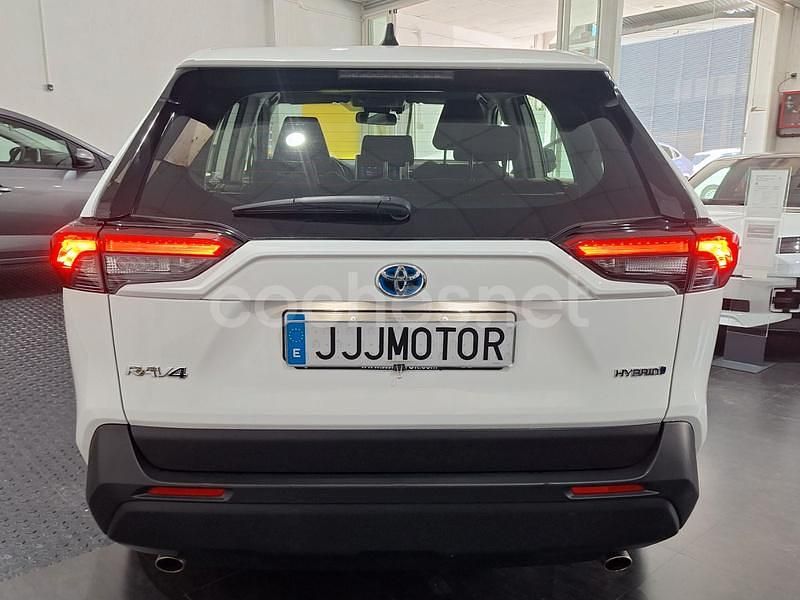 Usado Toyota RAV4 Hybrid Advance 222 CV (163 kW) 2019 Blanco SUV
