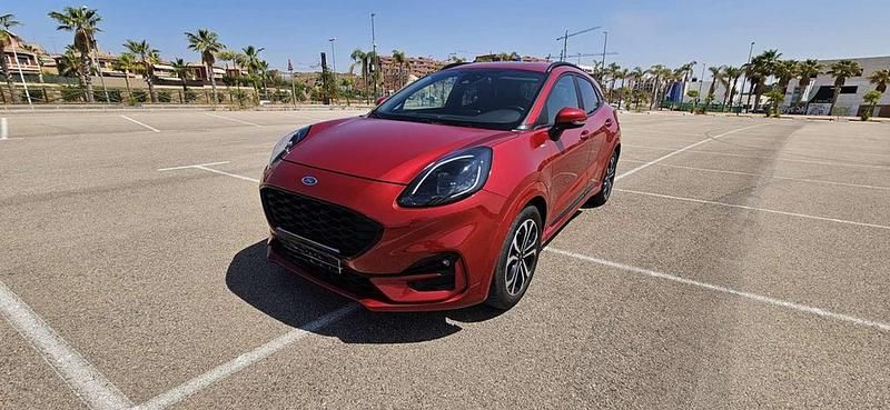 Usado Ford Puma ST-Line 124 CV (91 kW) 2020 Burdeos SUV