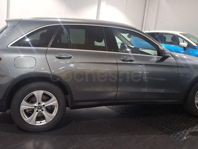 Usado Mercedes GLC220 170 CV (125 kW) 2019 Gris / plata SUV
