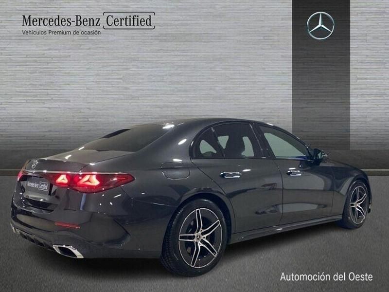 Usado Mercedes E220 197 CV (144 kW) 2025 Gris Berlina