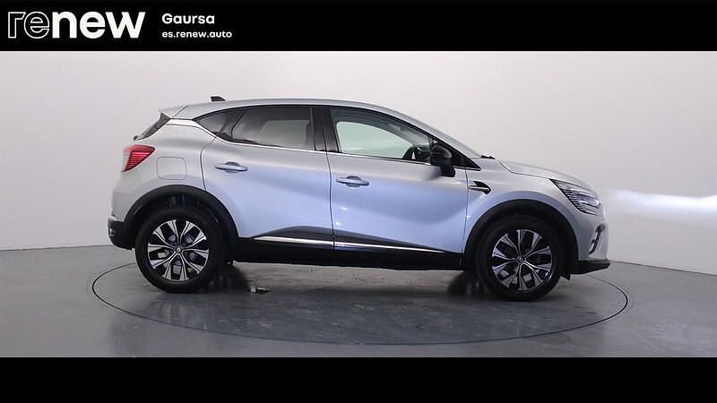Usado Renault Captur Techno 140 CV (102 kW) 2023 Gris SUV