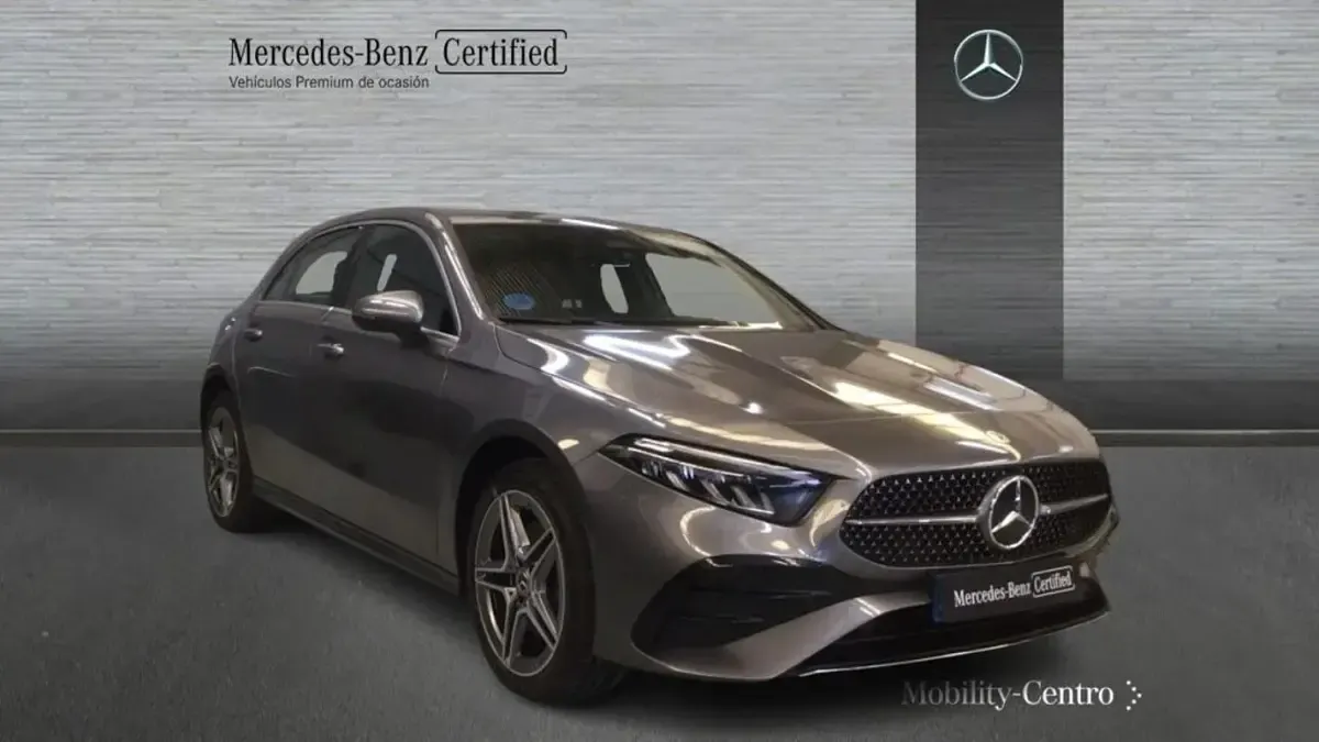 Usado Mercedes A250 163 CV (119 kW) 2025 Gris montaña
