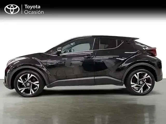 Begagnad Toyota C-HR Advance 122 HK (89 kW) 2022 Svart SUV