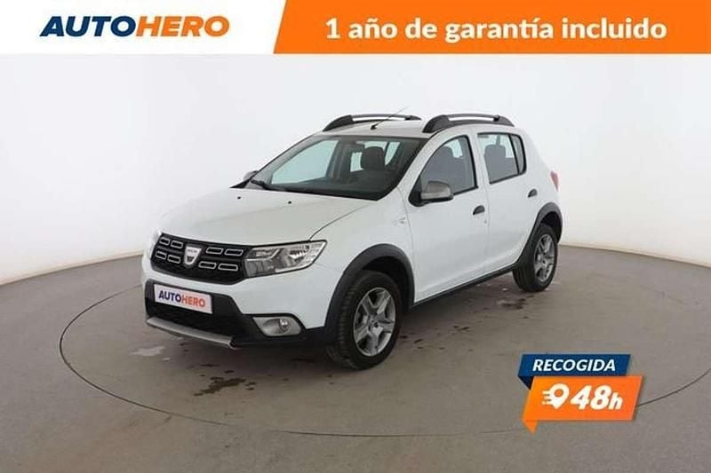 Blanco Usado 2019 Dacia Sandero Essentiel Utilitario | 11.199 € (Precio justo) - Imagen 1/3