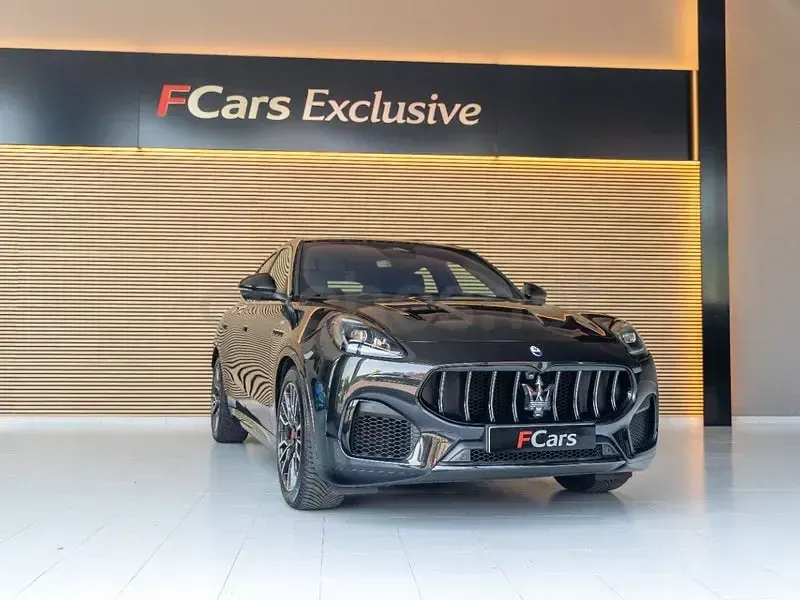 Usado Maserati Grecale GT 300 CV (220 kW) 2024 Azul SUV