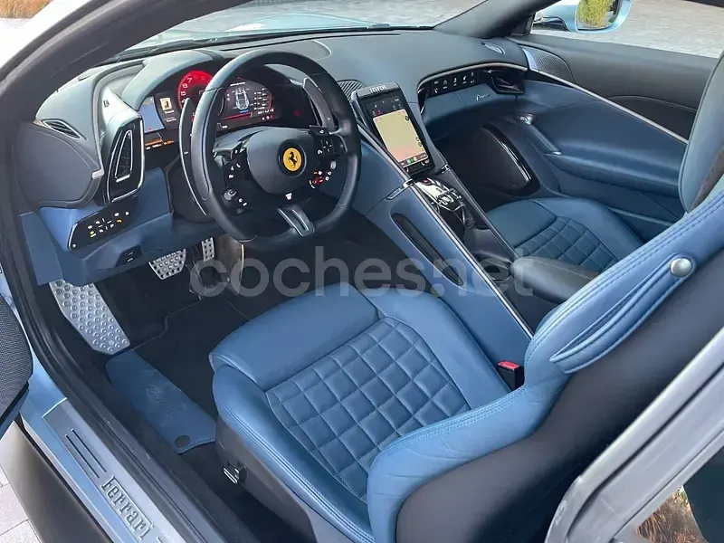 Begagnad Ferrari Roma 620 HK (456 kW) 2021 Grå Cab