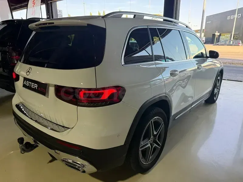 Usado Mercedes GLB200 150 CV (110 kW) 2020 Blanco SUV