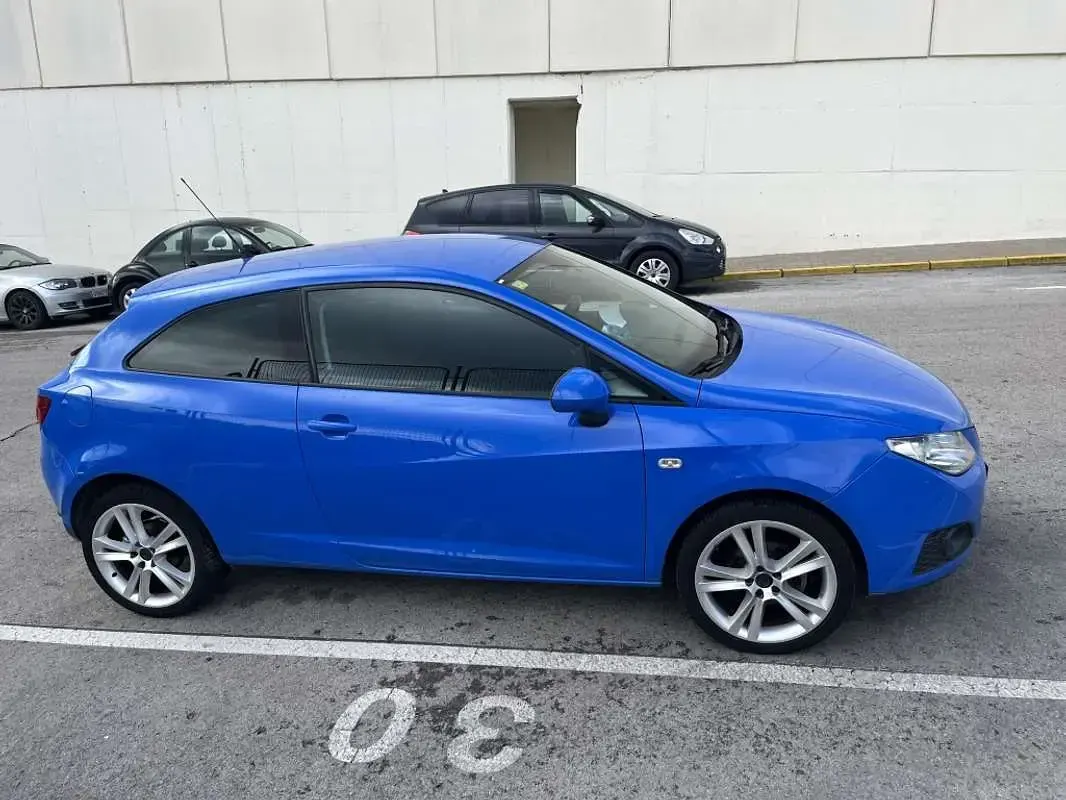 Käytetty Seat Ibiza Sport 86 HP (63 kW) 2008 Sininen Viistoperä