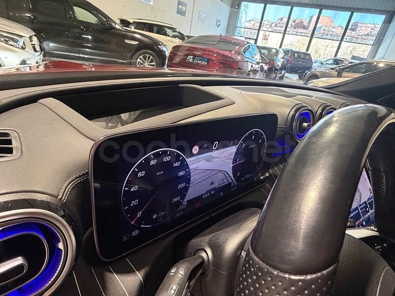 Usado Mercedes C220 200 CV (147 kW) 2022 Rojo Familiar