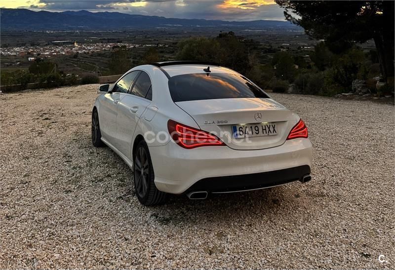Blanco Usado 2014 Mercedes CLA200 Urban Berlina | 18.000 € (Super precio) - Imagen 1/4