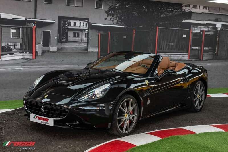 Nero daytona Usado 2009 Ferrari California Coupe | 106.999 € (Un poco caro) - Imagen 1/4