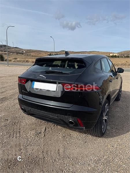 Usado Jaguar E-Pace R-Dynamic 180 CV (132 kW) 2018 Negro SUV