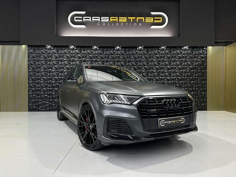 Usado Audi Q7 S-line plus 462 CV (339 kW) 2022 Gris SUV