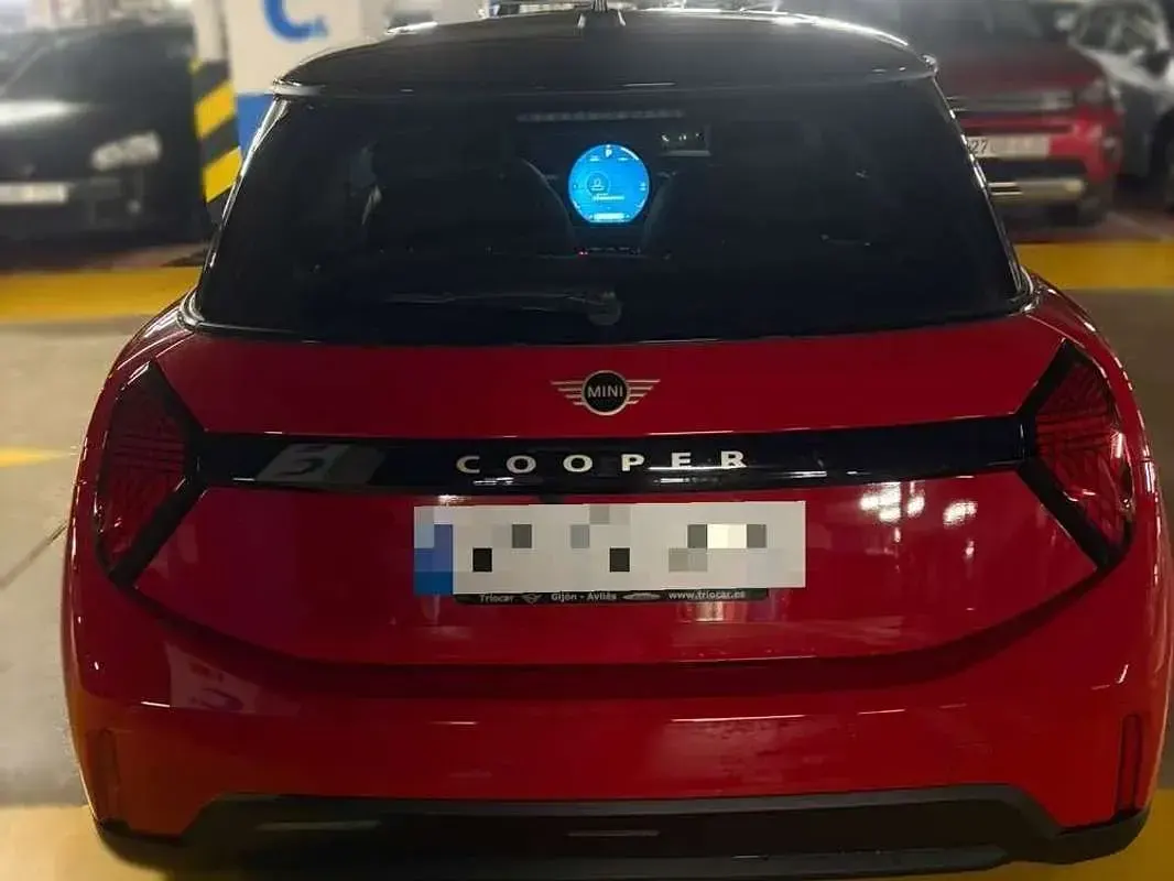 Usado Mini Cooper 156 CV (114 kW) 2024 Rojo Utilitario