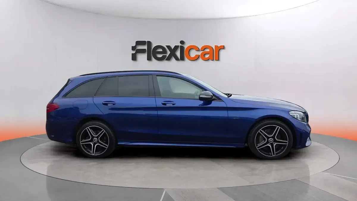 Usado Mercedes C300e 306 CV (225 kW) 2020 Azul Familiar