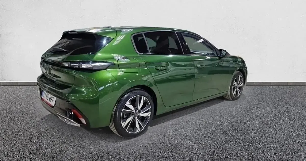 Usado Peugeot 308 Allure 130 CV (95 kW) 2023