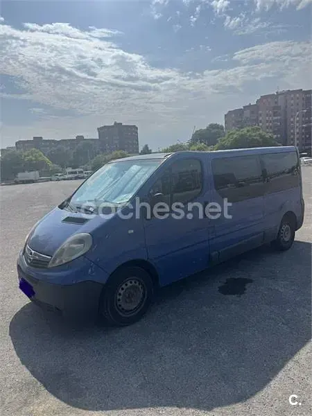 Usado Opel Vivaro 114 CV (83 kW) 2012 Azul Monovolumen